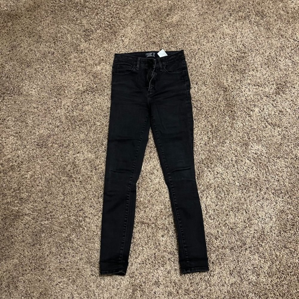 Abercrombie & Fitch Skinny Jeans